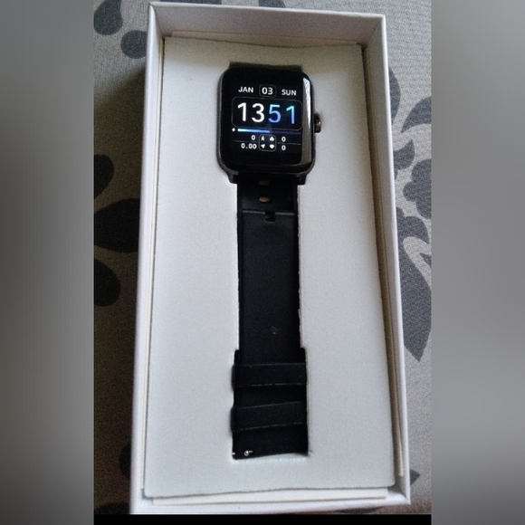 Android Smartwatch - Picture 2 of 3